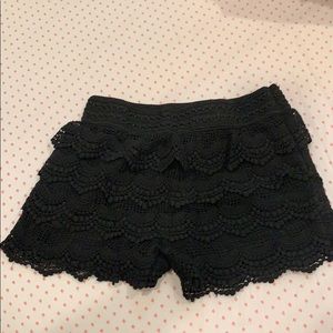Rue 21 lace shorts